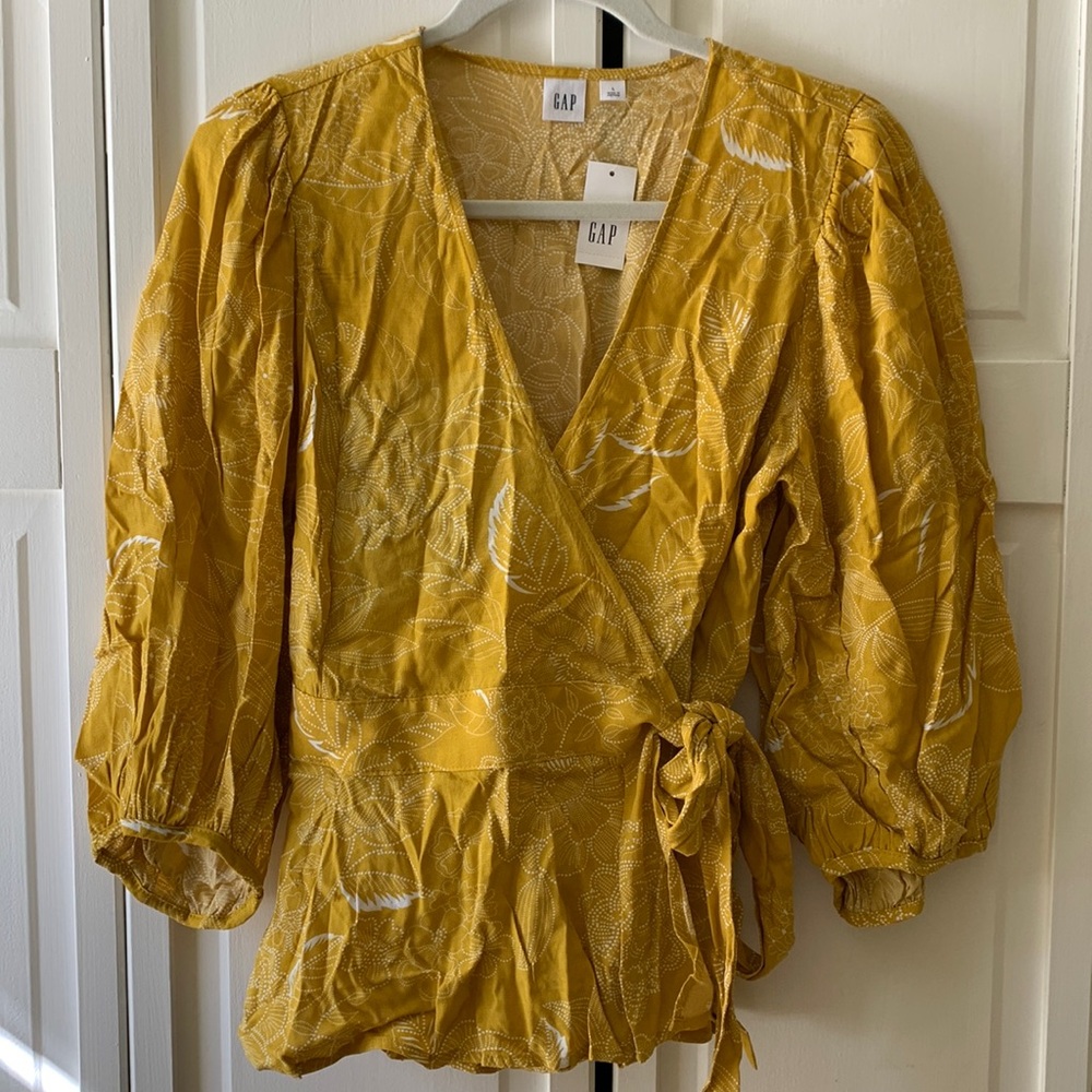 NWT Gap blouse